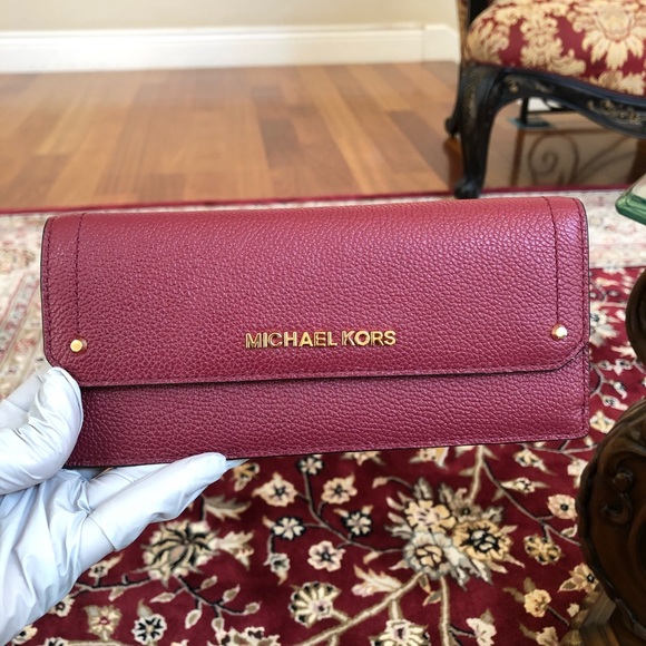 Michael Kors Kimberly handbag&wallet - Picture 3 of 8